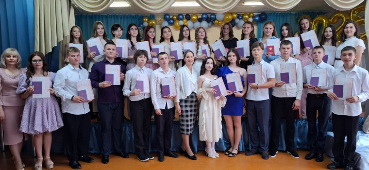 О, эта юность! Пора надежд, мечтаний, максимализма…. .